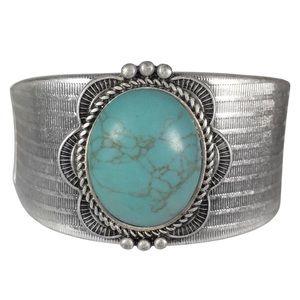 Turquoise Stone Oval Concho Weathered Silver Hinged Bangle Bracelet